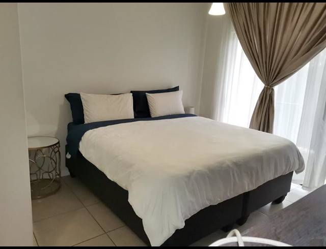 2 BEDROOM APARTMENT FOR SALE IN OLIVEDALE